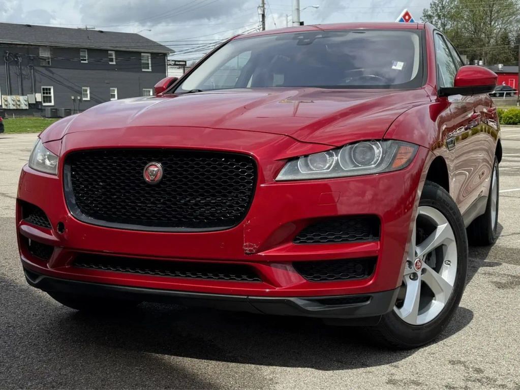 2017 JAGUAR F-Pace