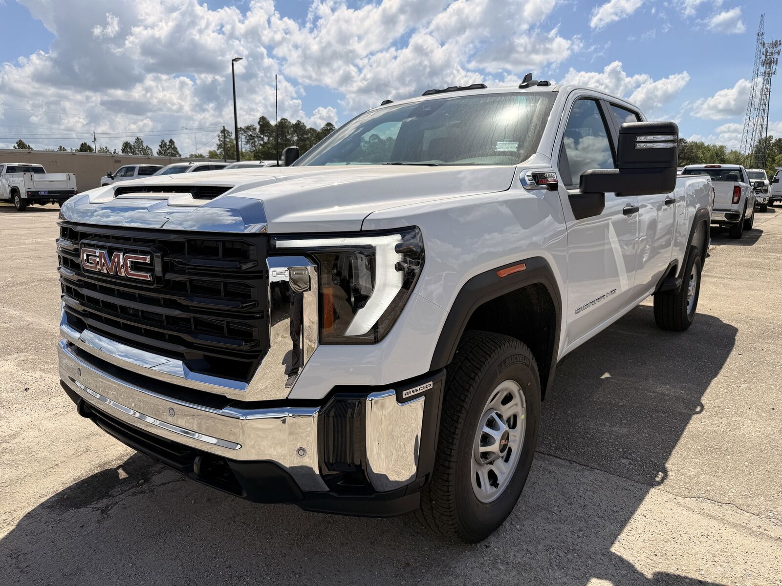 2026 GMC Sierra HD