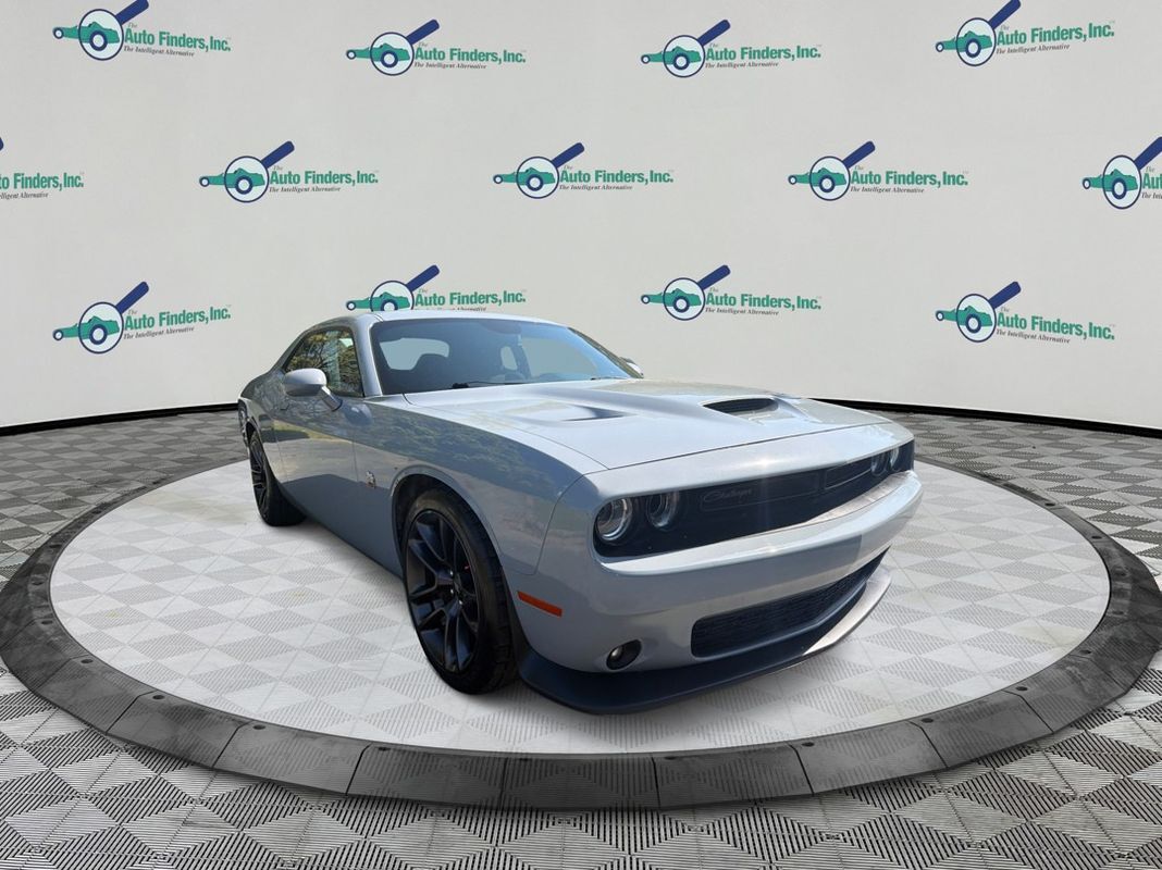 2021 DODGE Challenger