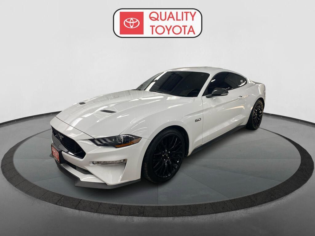 2021 FORD Mustang