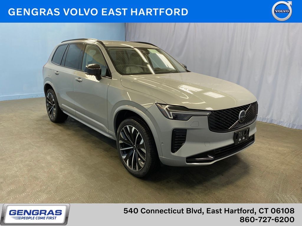 2026 VOLVO XC90