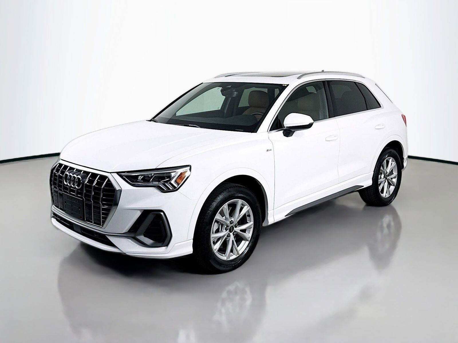 2025 AUDI Q3