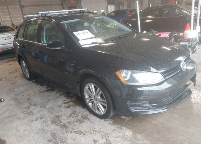2016 VOLKSWAGEN Golf SportWagen