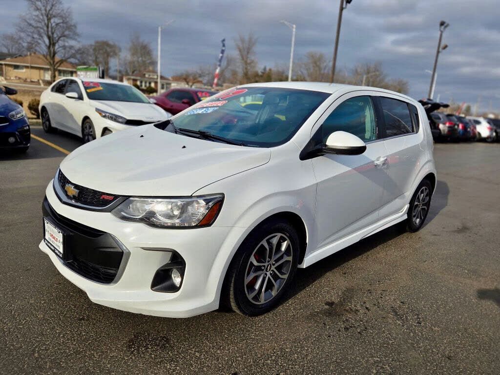 2017 CHEVROLET Sonic