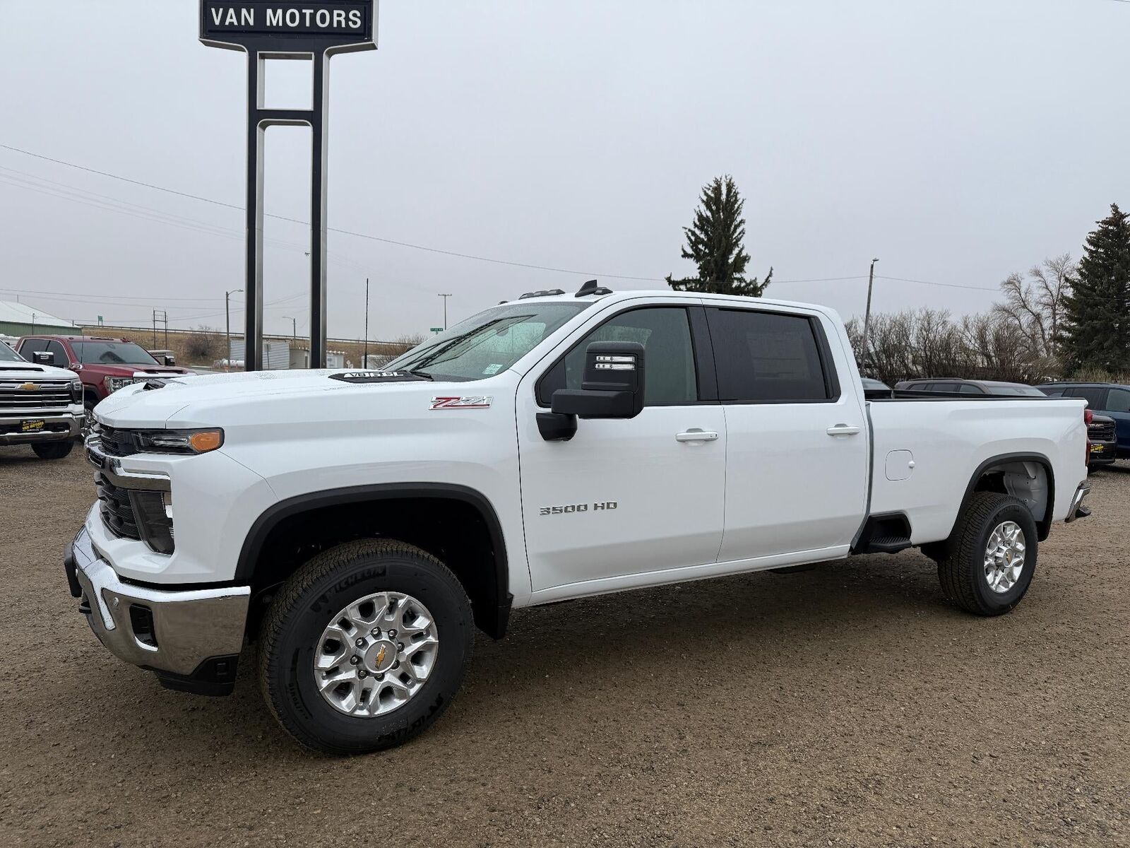2026 CHEVROLET Silverado HD