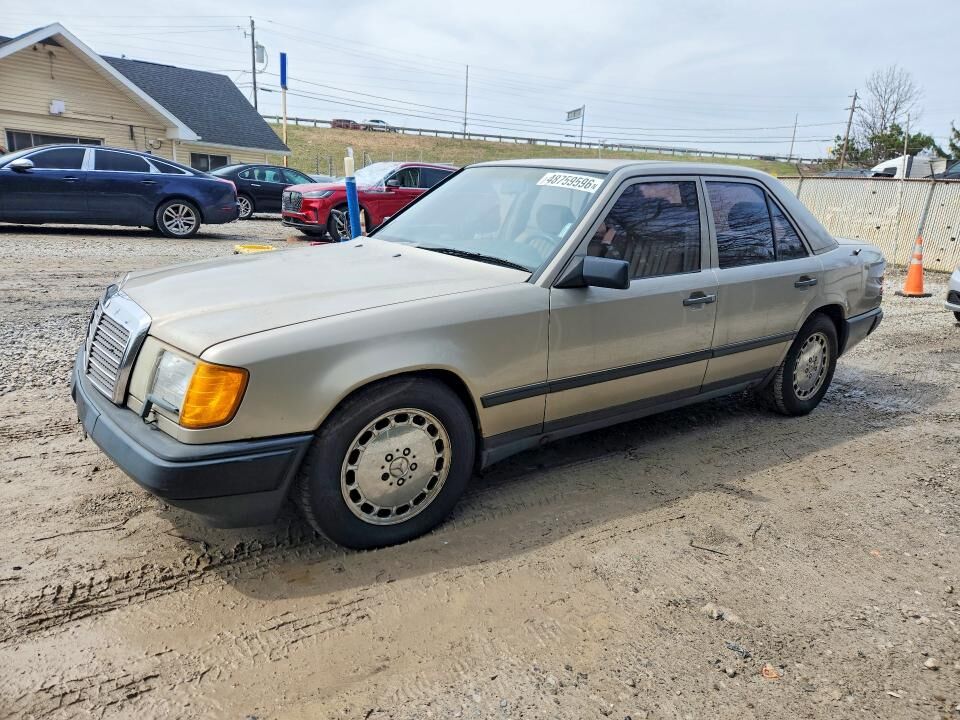 1988 MERCEDES-BENZ 300