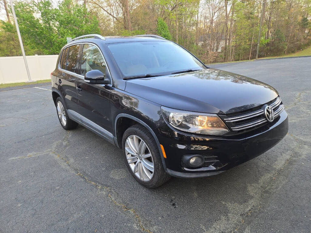 2015 VOLKSWAGEN Tiguan