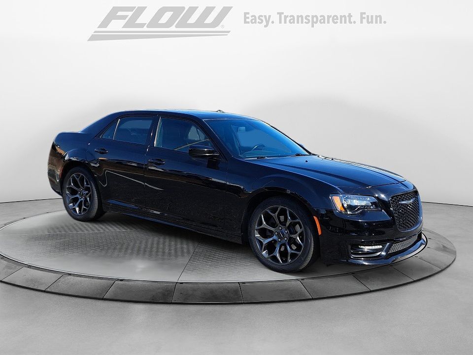 2018 CHRYSLER 300