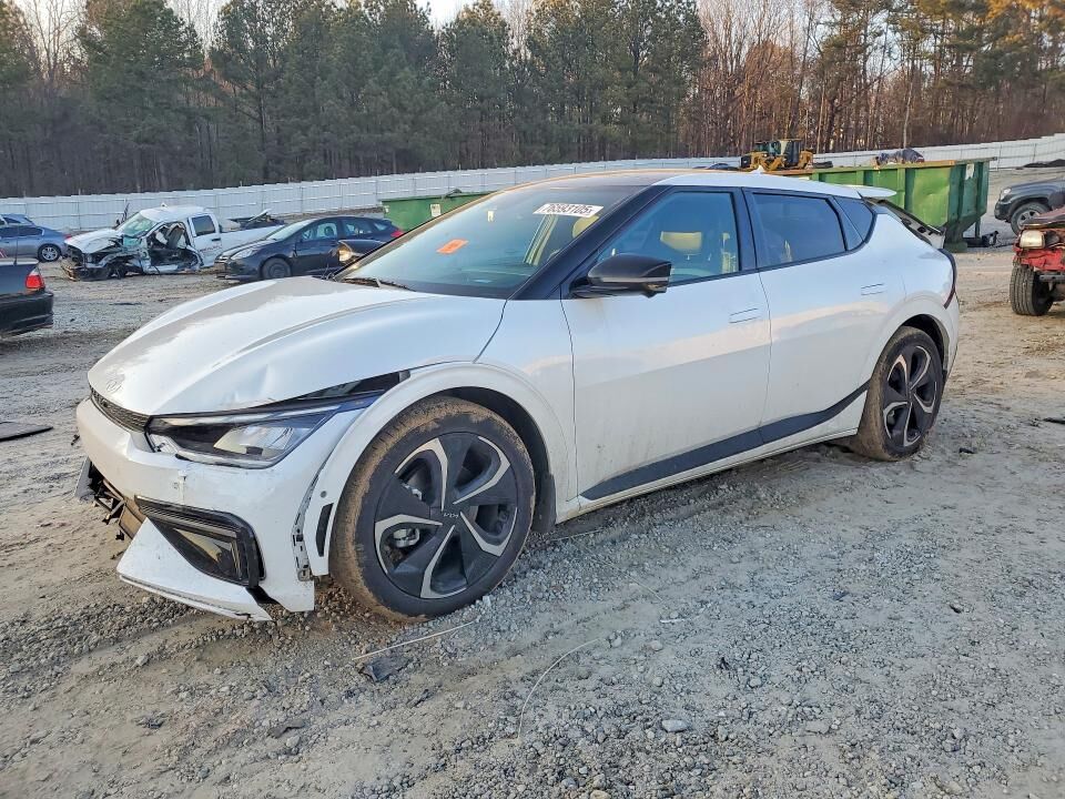 2023 KIA EV6