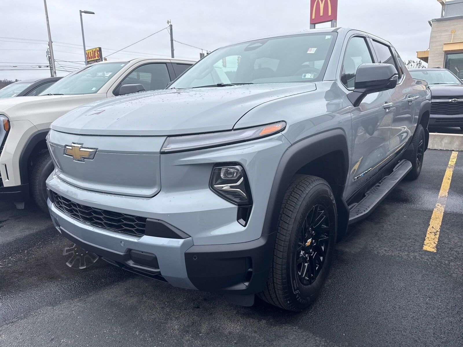 2026 CHEVROLET Silverado EV