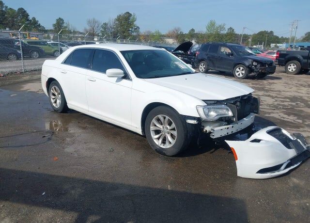 2016 CHRYSLER 300