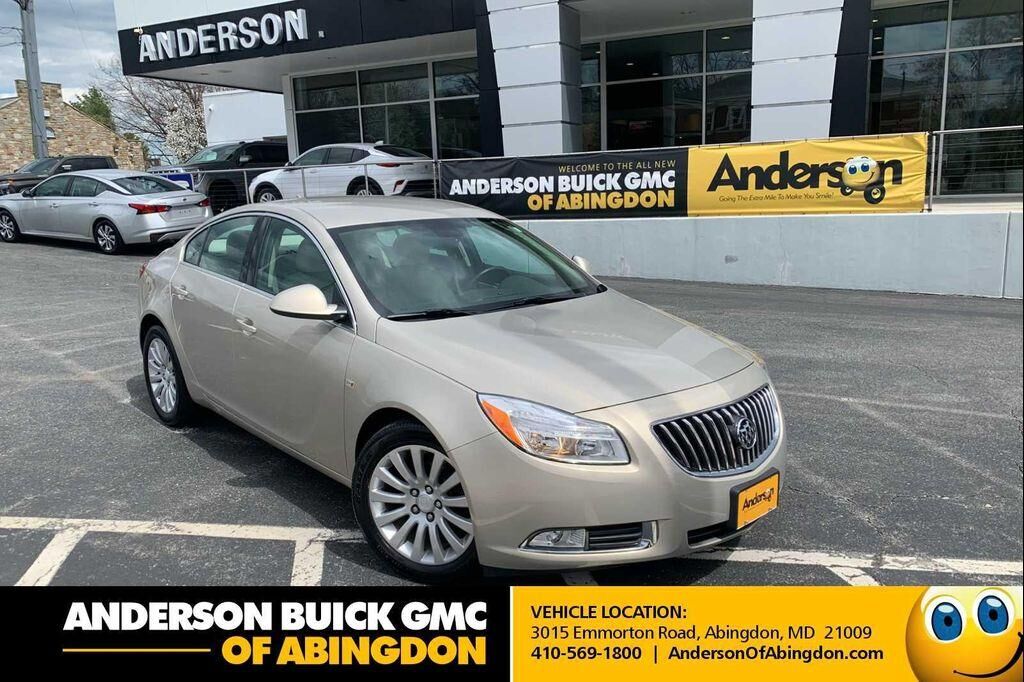 2011 BUICK Regal