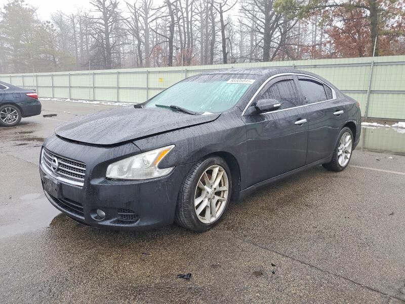 2011 NISSAN Maxima