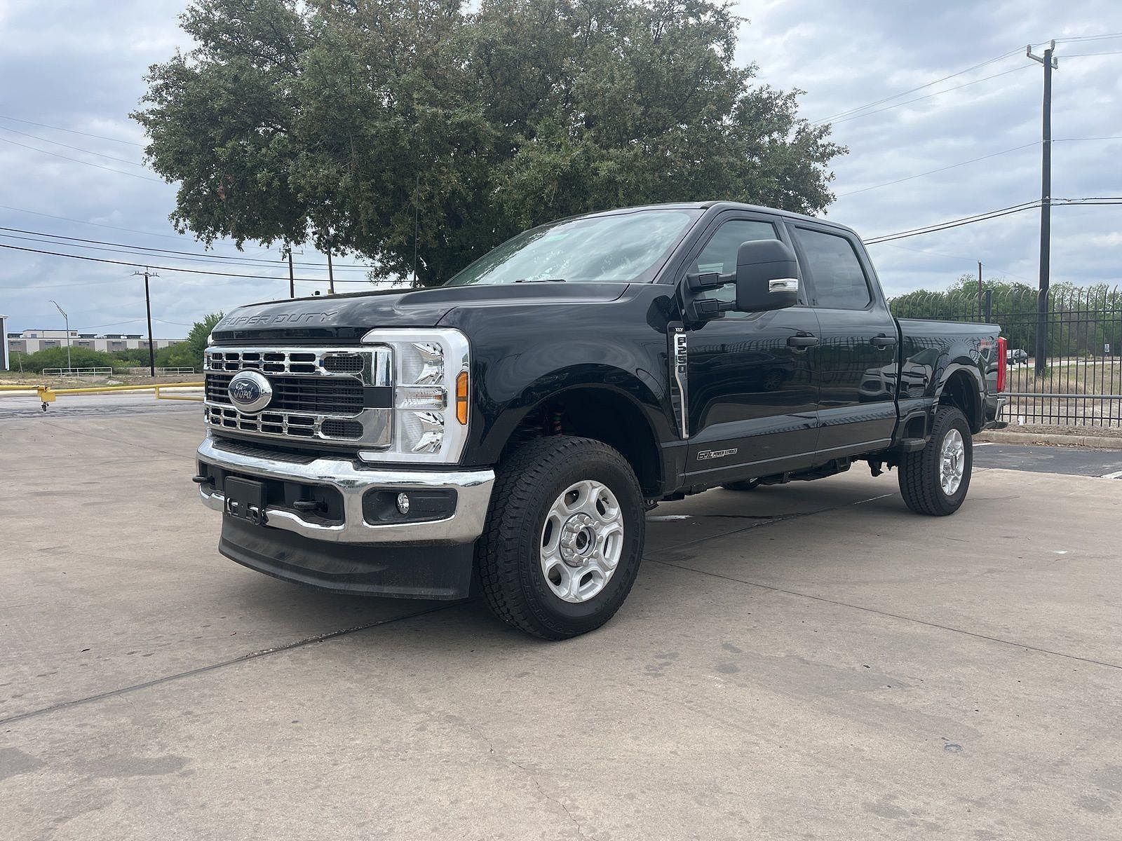 2026 FORD F-250