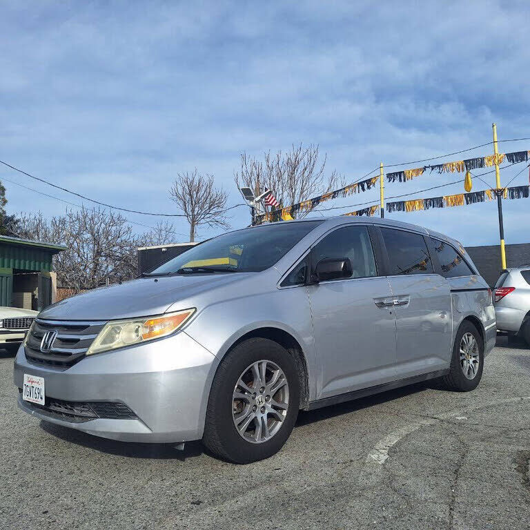 2011 HONDA Odyssey