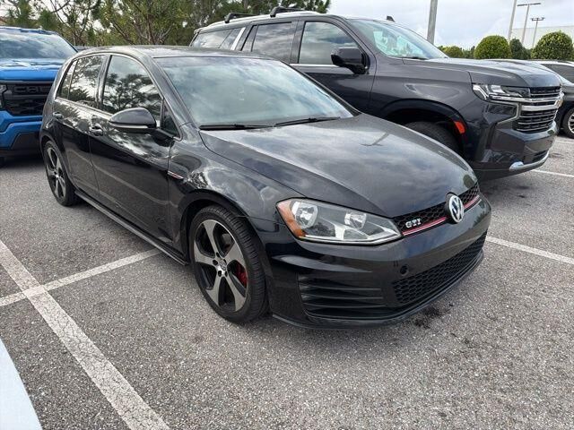 2016 VOLKSWAGEN Golf GTI
