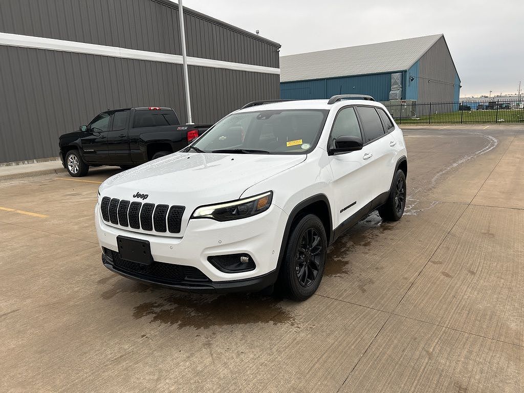 2023 JEEP Cherokee