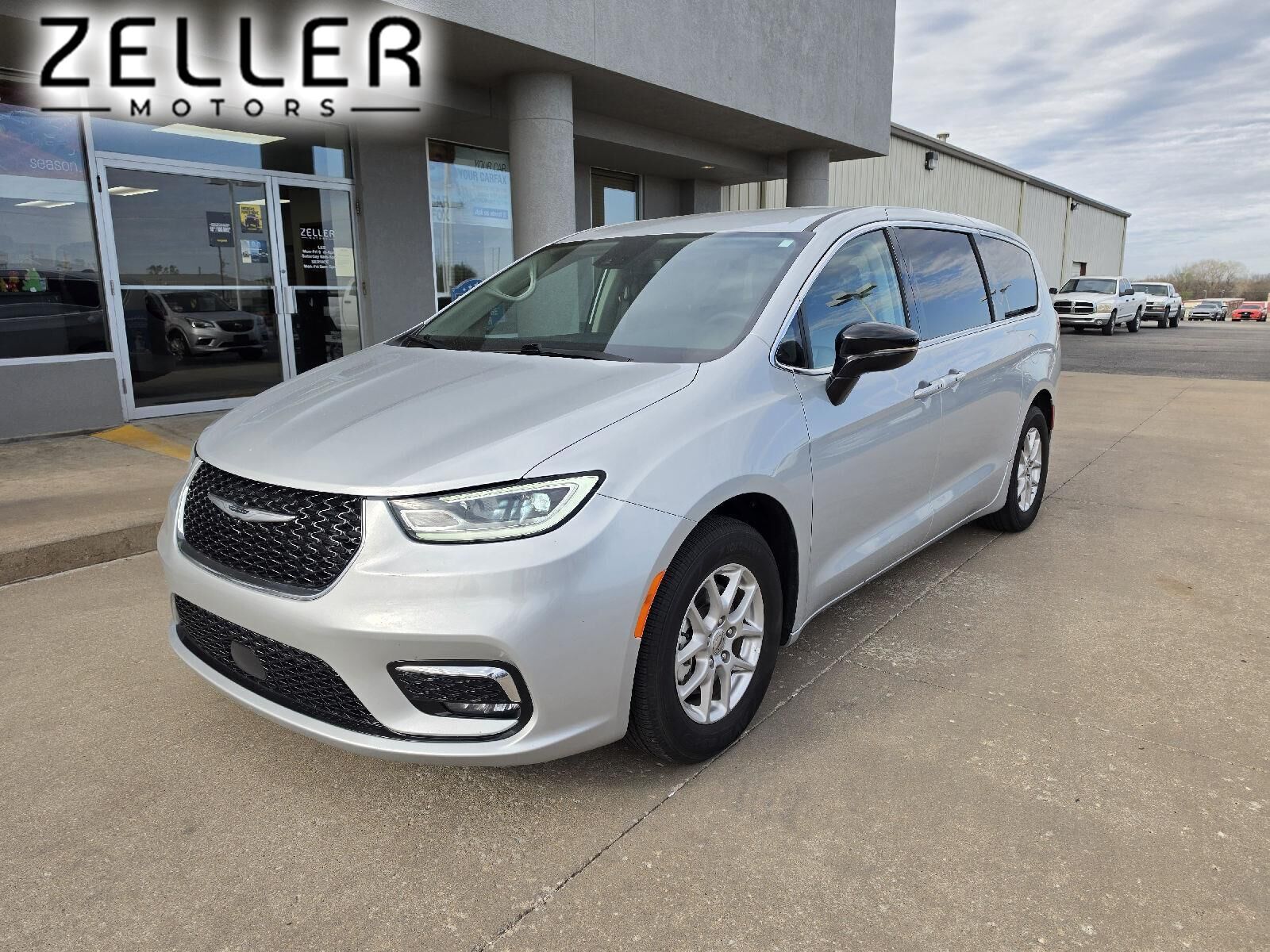 2024 CHRYSLER Pacifica