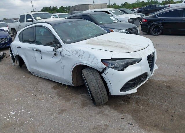 2024 ALFA ROMEO Stelvio