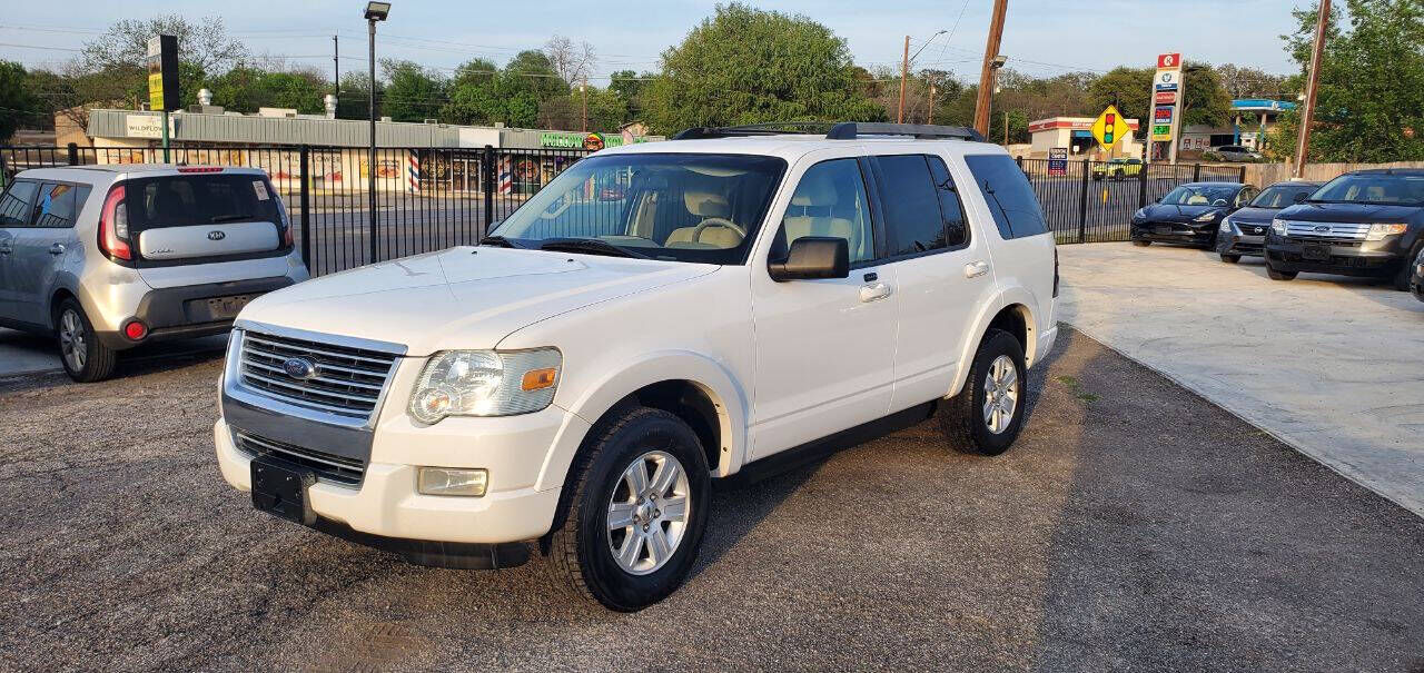 2010 FORD Explorer