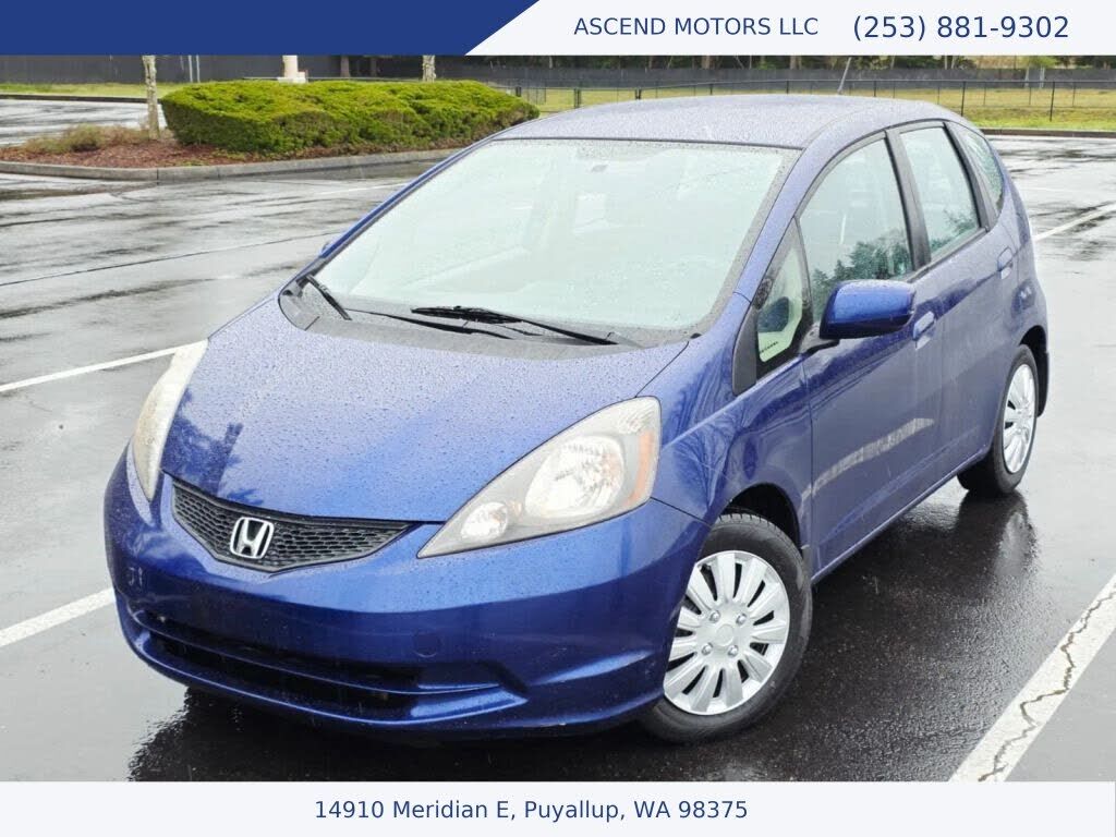 2013 HONDA Fit