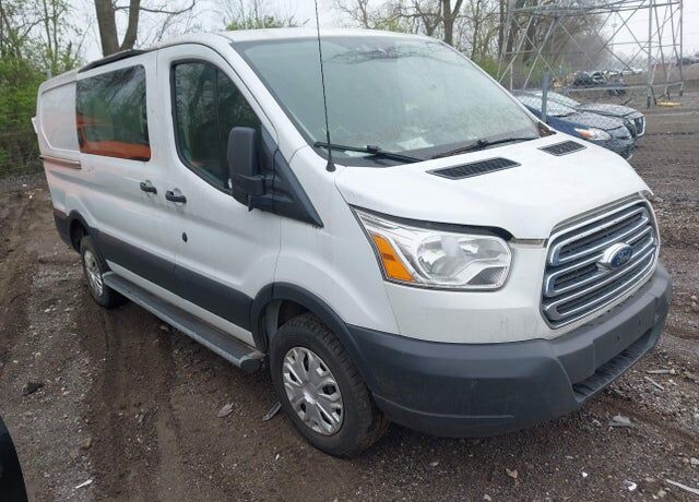 2018 FORD Transit