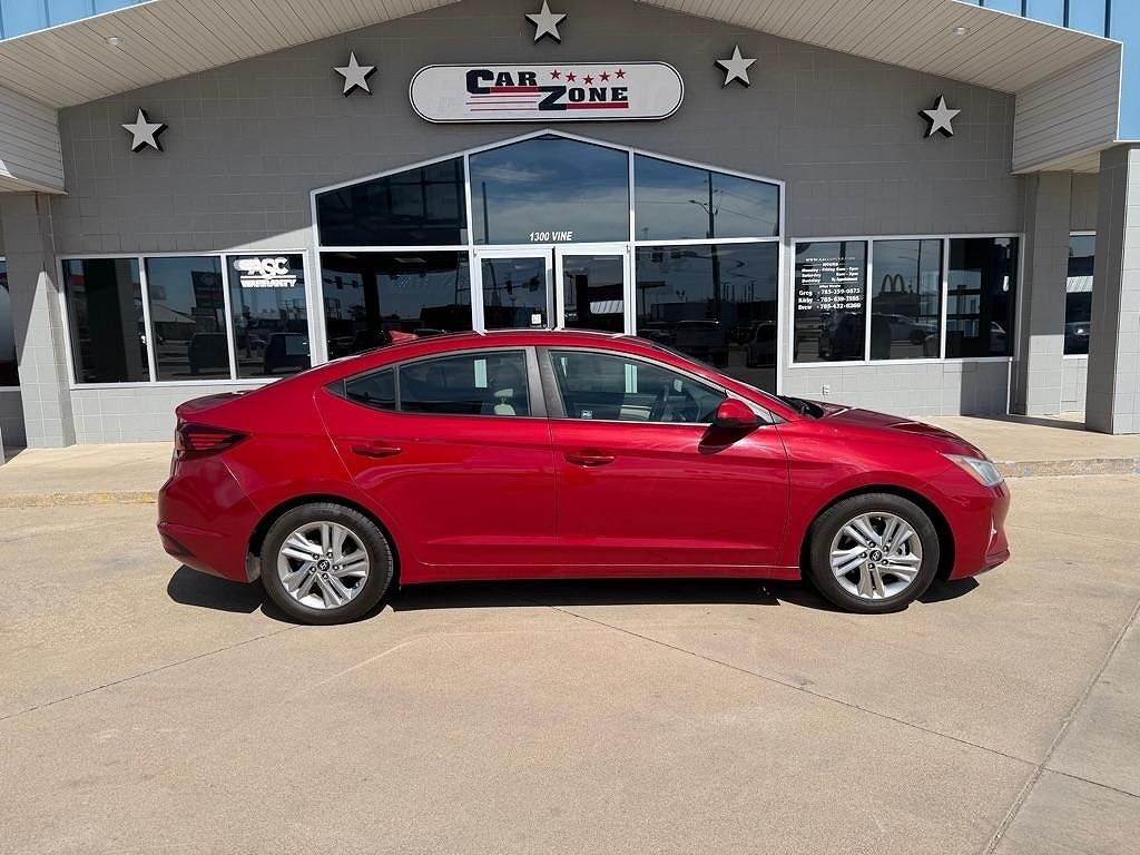 2019 HYUNDAI Elantra