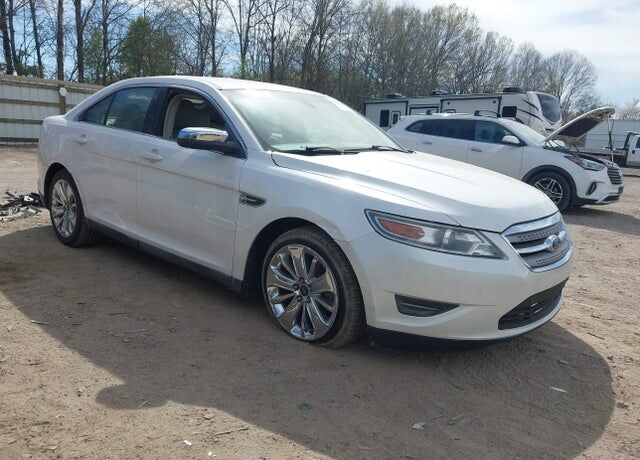 2010 FORD Taurus