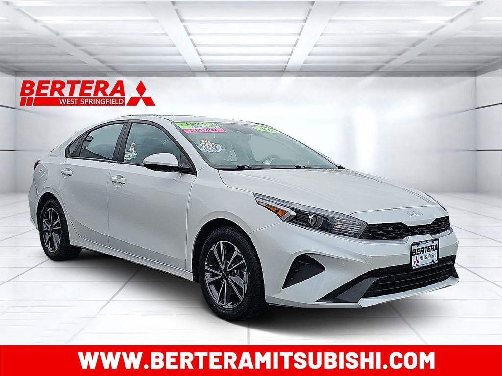 2023 KIA Forte