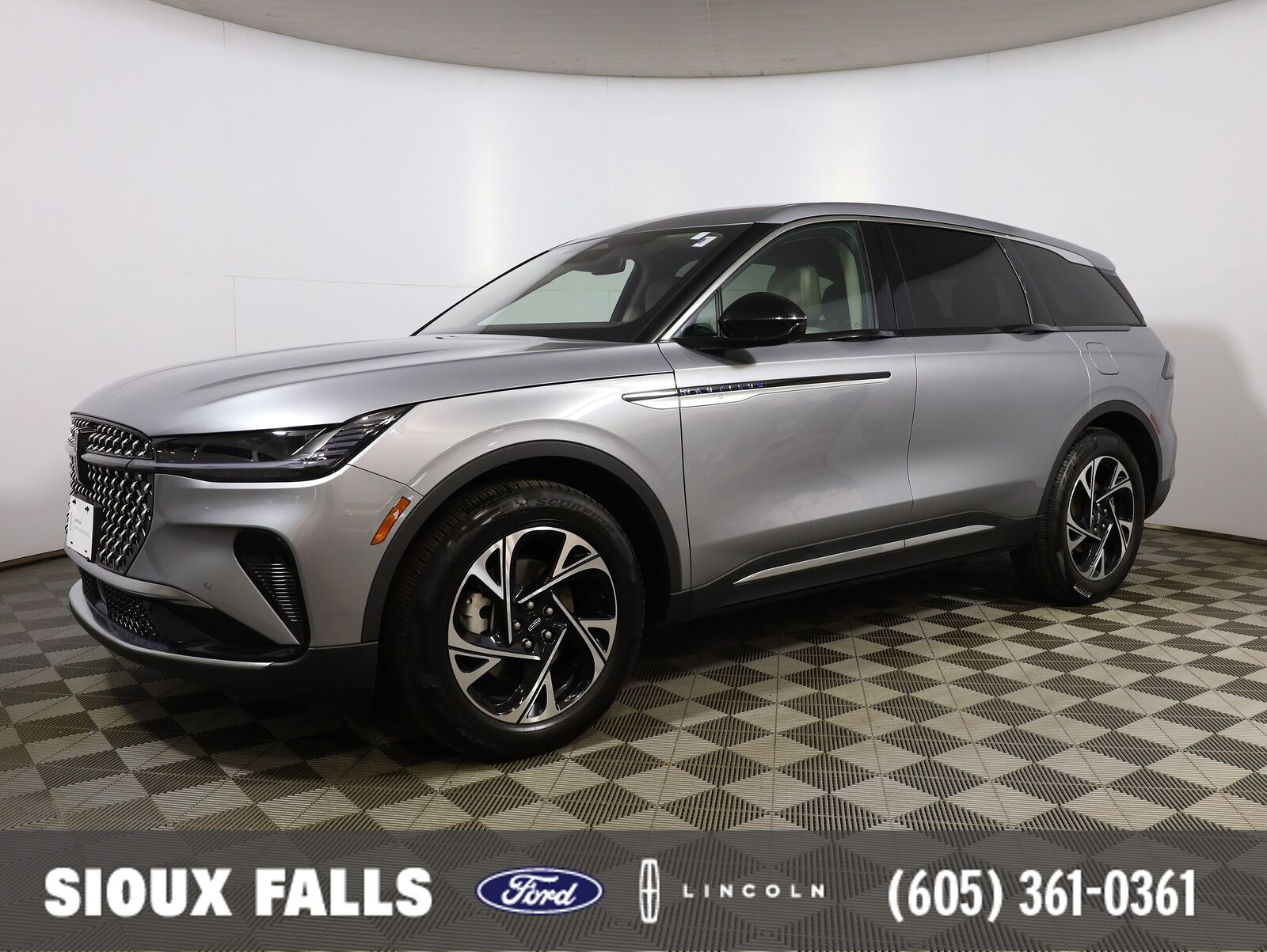 2025 LINCOLN Nautilus