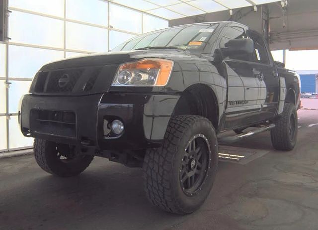 2011 NISSAN Titan