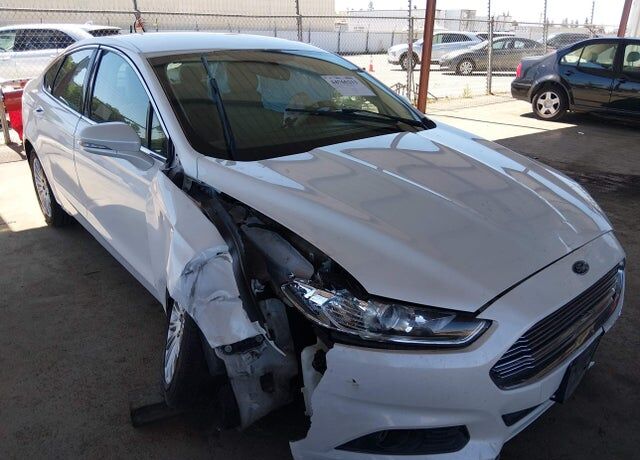 2013 FORD Fusion