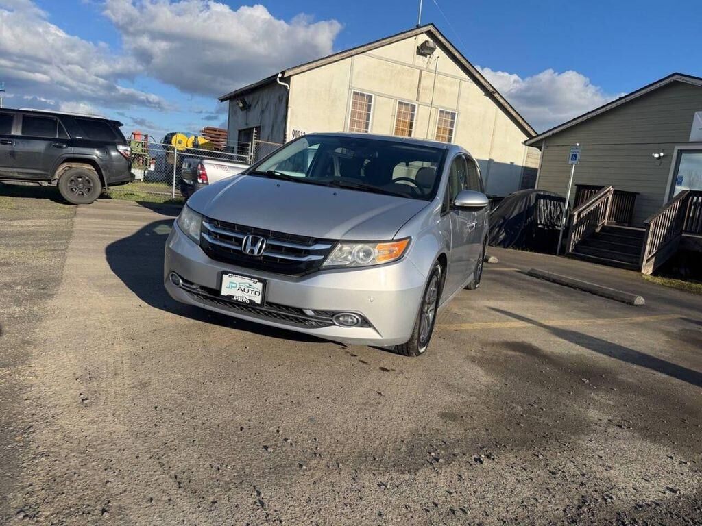 2014 HONDA Odyssey