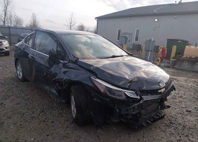 2018 CHEVROLET Cruze