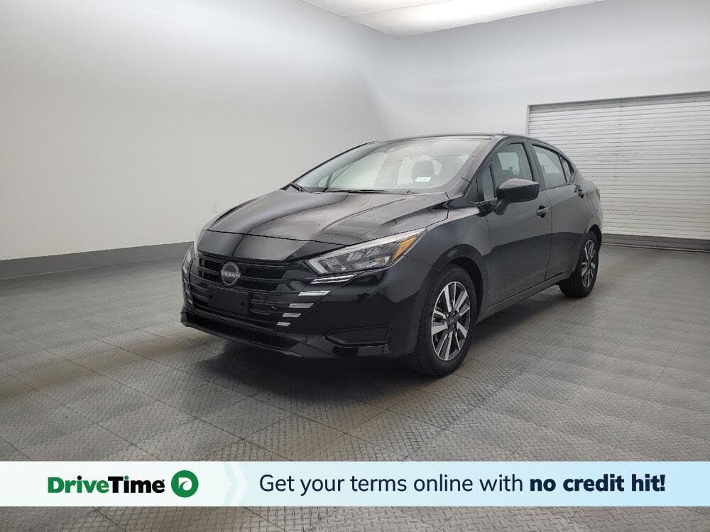 2025 NISSAN Versa