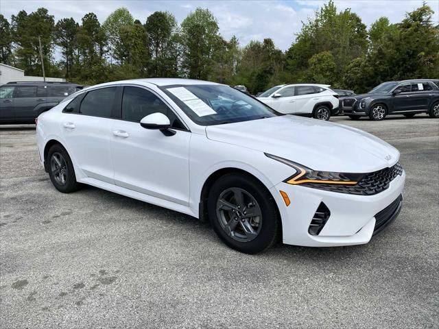 2022 KIA K5