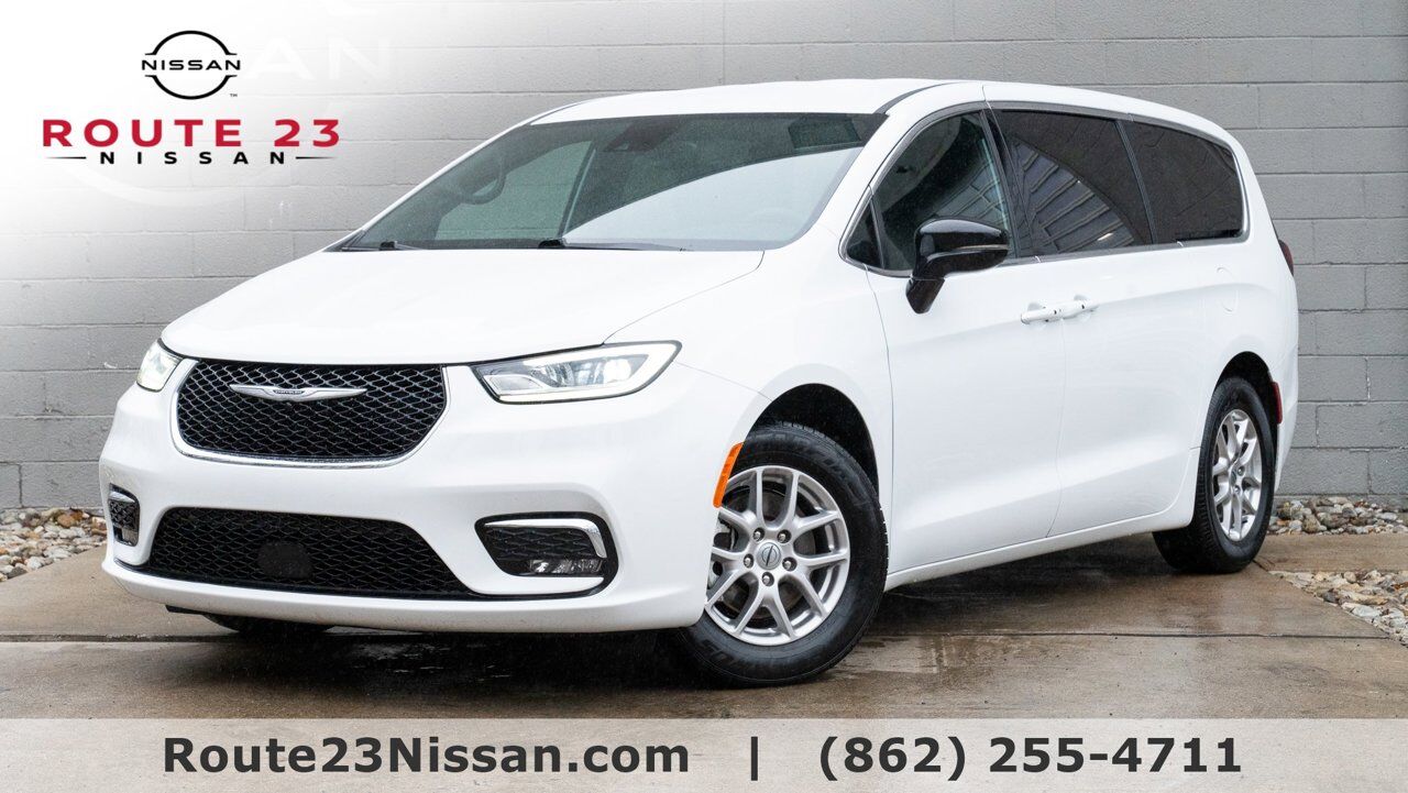 2025 CHRYSLER Pacifica