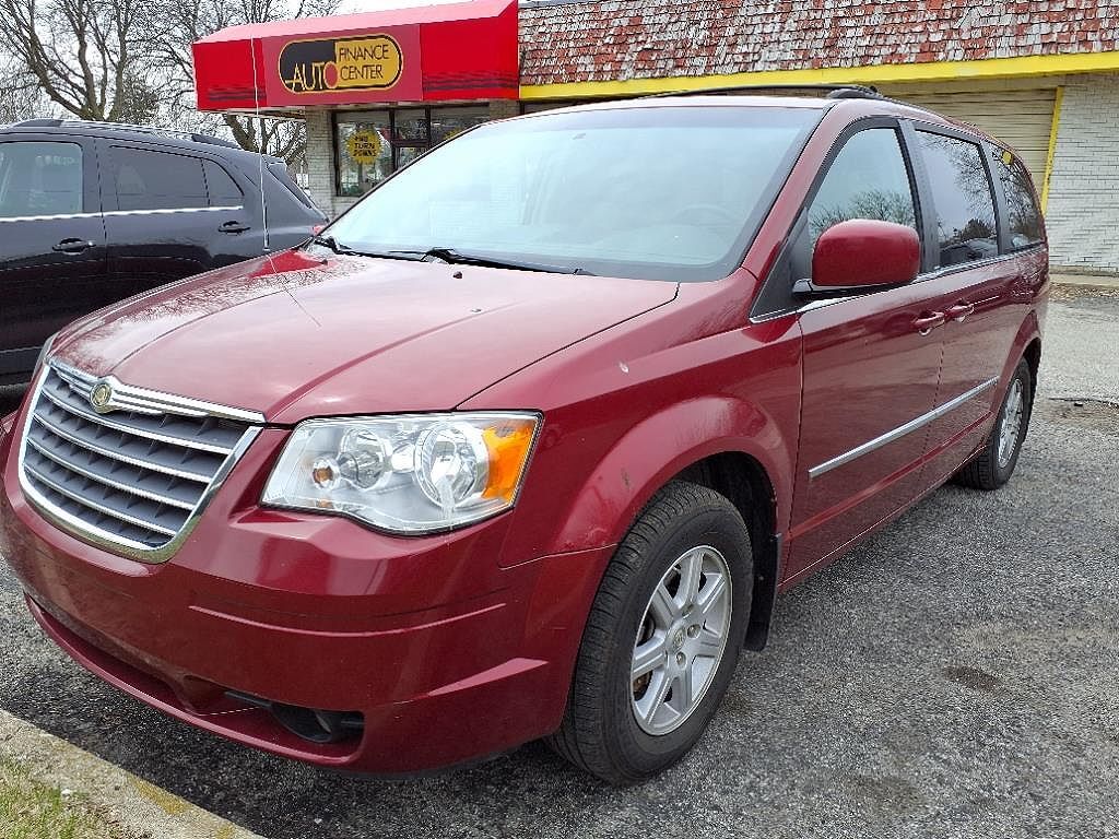 2010 CHRYSLER Town and Country