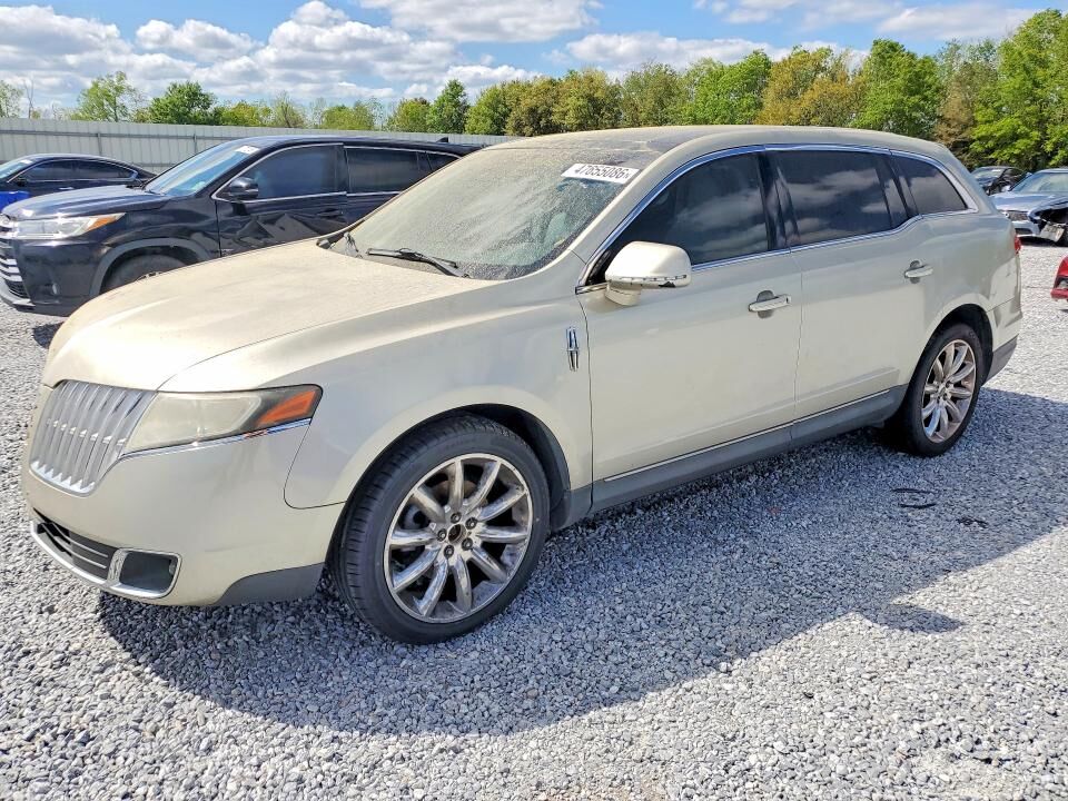 2010 LINCOLN MKT