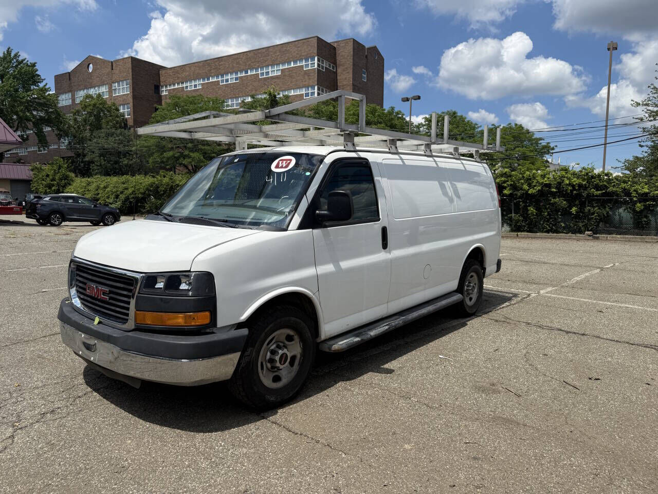 2016 GMC Savana
