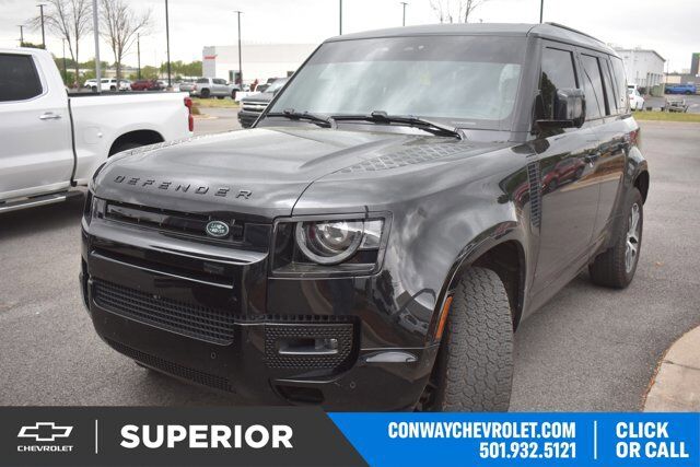 2024 LAND ROVER Defender