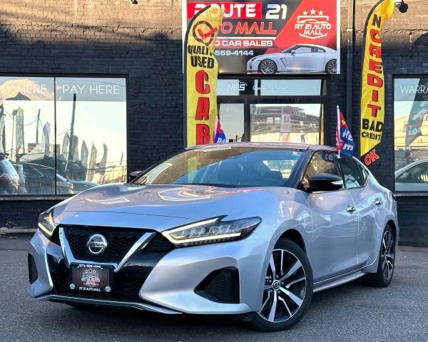 2022 NISSAN Maxima