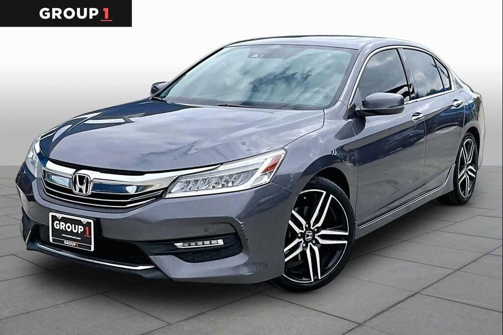 2017 HONDA Accord