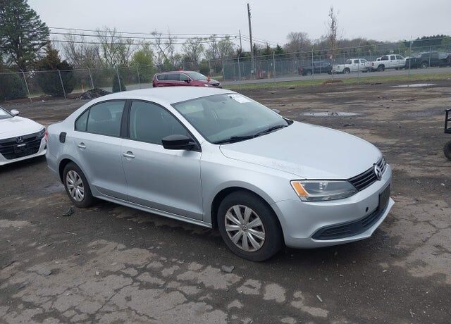 2014 VOLKSWAGEN Jetta