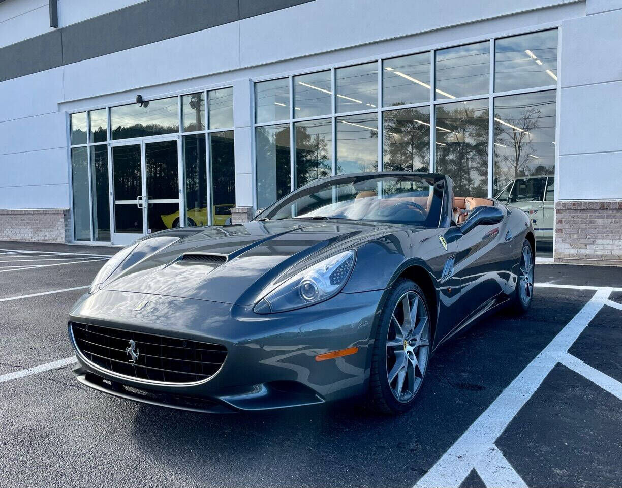 2011 FERRARI California
