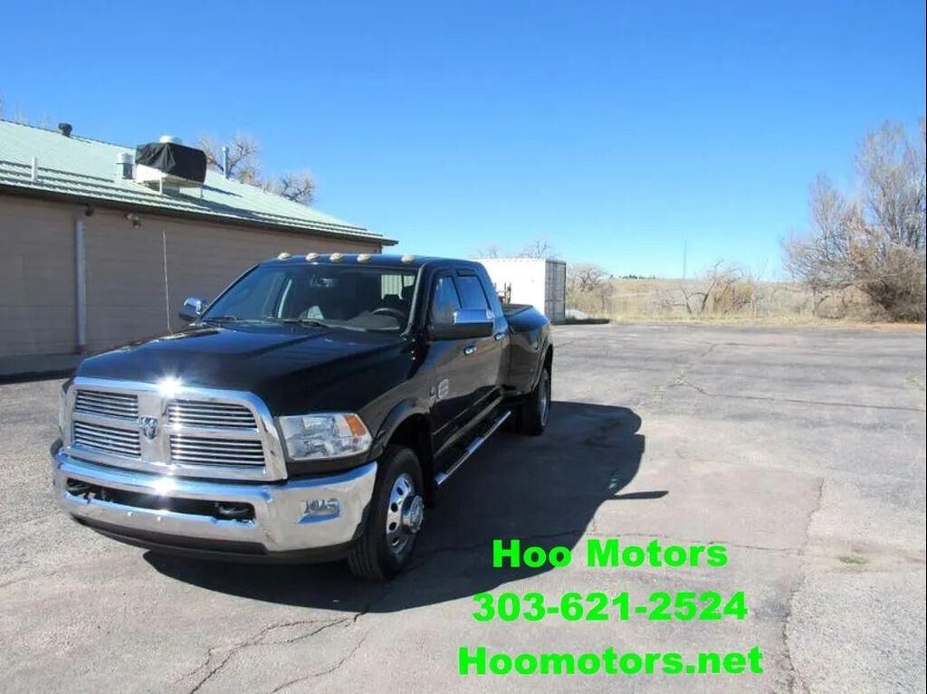 2012 DODGE Ram