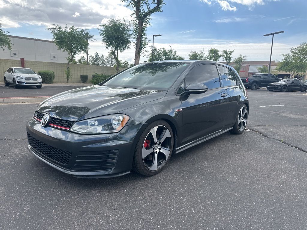 2016 VOLKSWAGEN Golf GTI