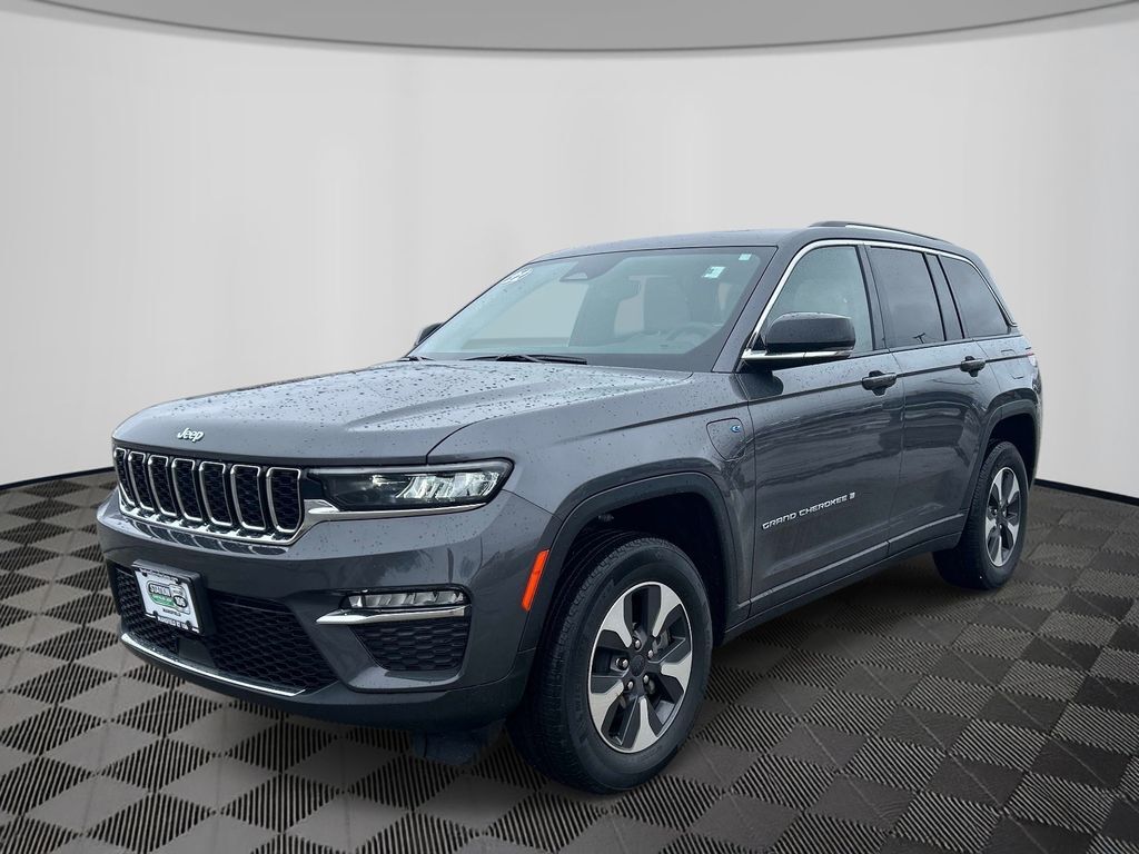 2022 JEEP Grand Cherokee