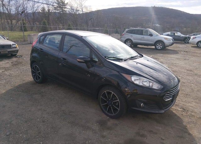 2015 FORD Fiesta