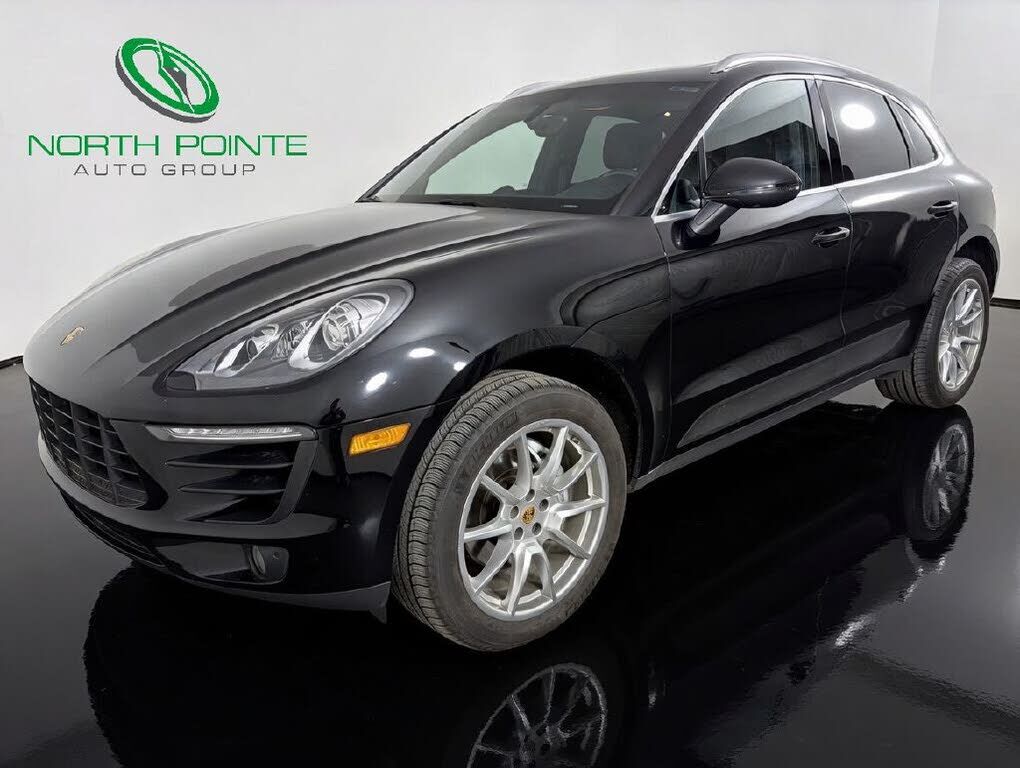 2015 PORSCHE Macan
